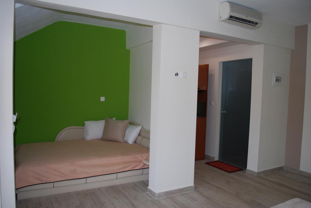 Family House Emerald Limenaria  Esterno foto